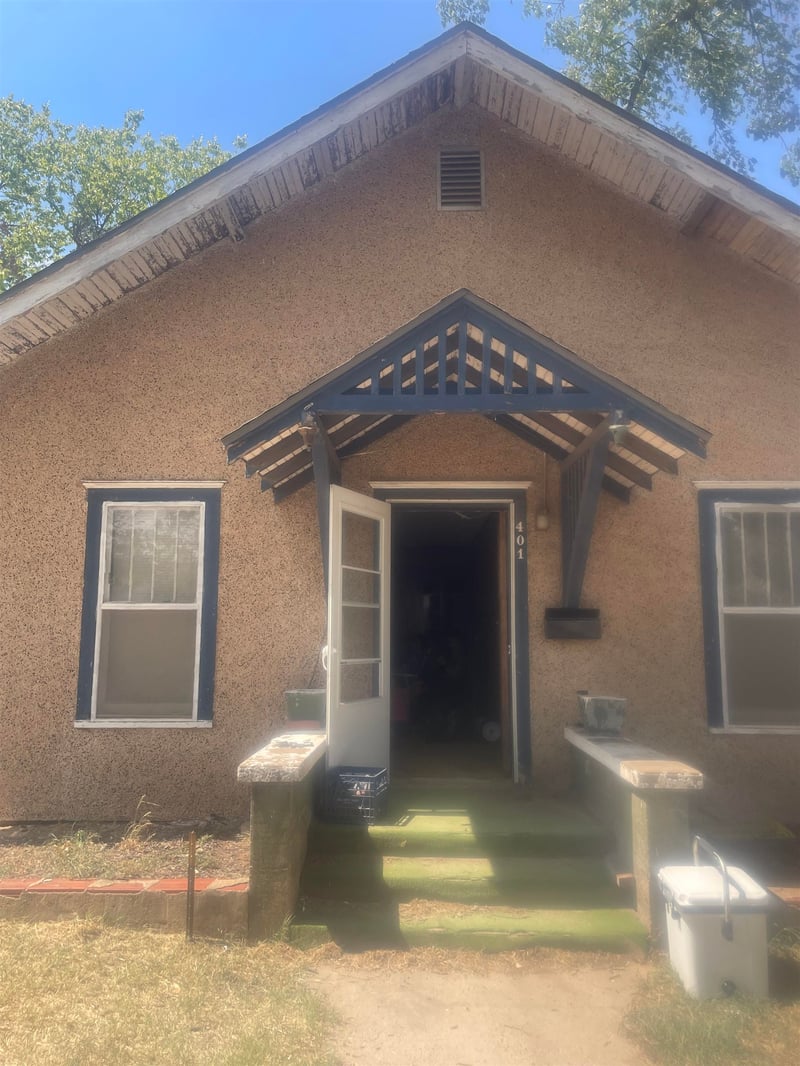 401 N Blaine, Attica, KS 67009