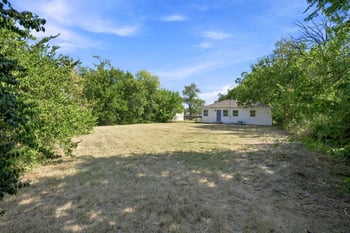 2525 N Lorraine Ave, Wichita, KS 67219