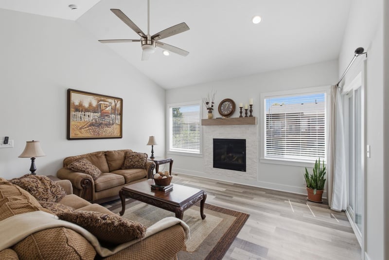 8203 W Lang St, Wichita, KS 67205