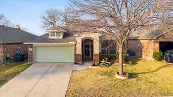 332 Highland Ridge Dr, Wylie, TX 75098