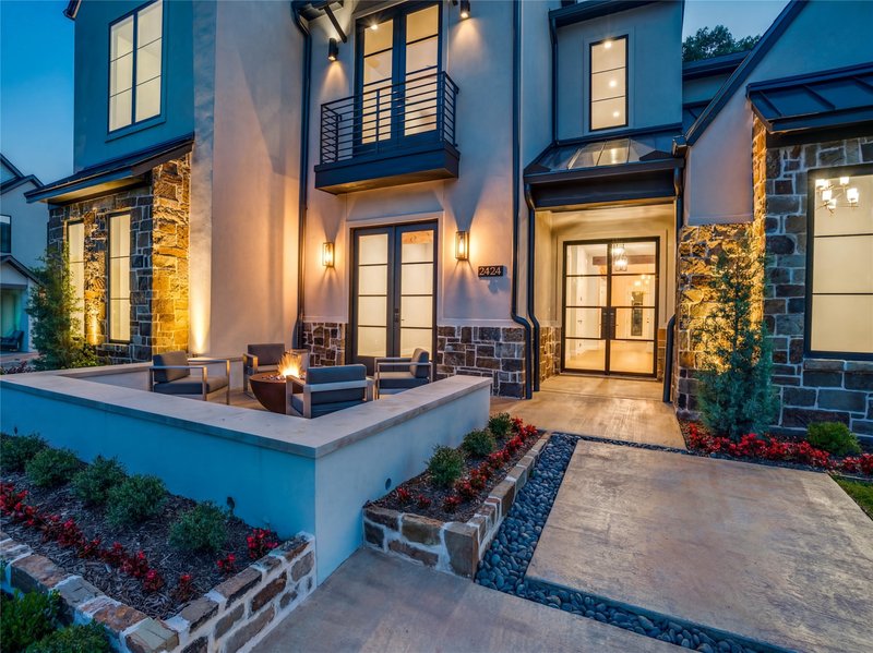 2424 Bellview Cir, Tyler, TX 75709