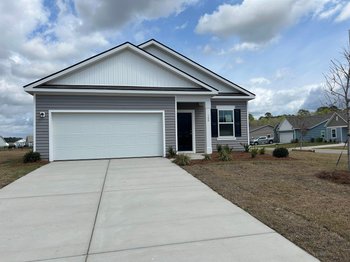 506 Castillo Dr, Loris, SC 29569