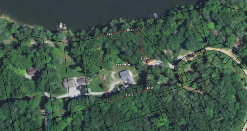 299 Jaggers Rd, Mammoth Cave, KY 42259