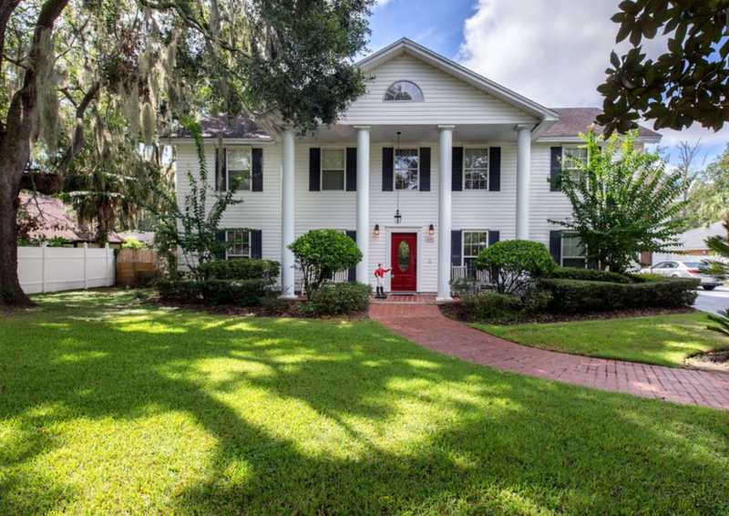 2065 Doctors Lake Dr, Orange Park, FL 32073