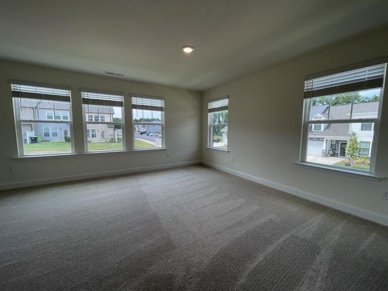 10 Clear Bead Ct, Clayton, NC 27527