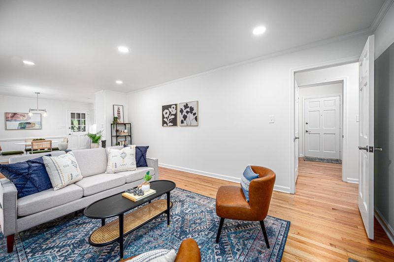 101 Stateside Dr, Chapel Hill, NC 27514