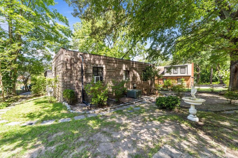 1014 Alma St, Durham, NC 27703