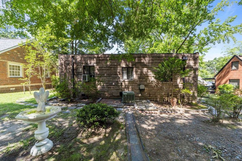 1014 Alma St, Durham, NC 27703