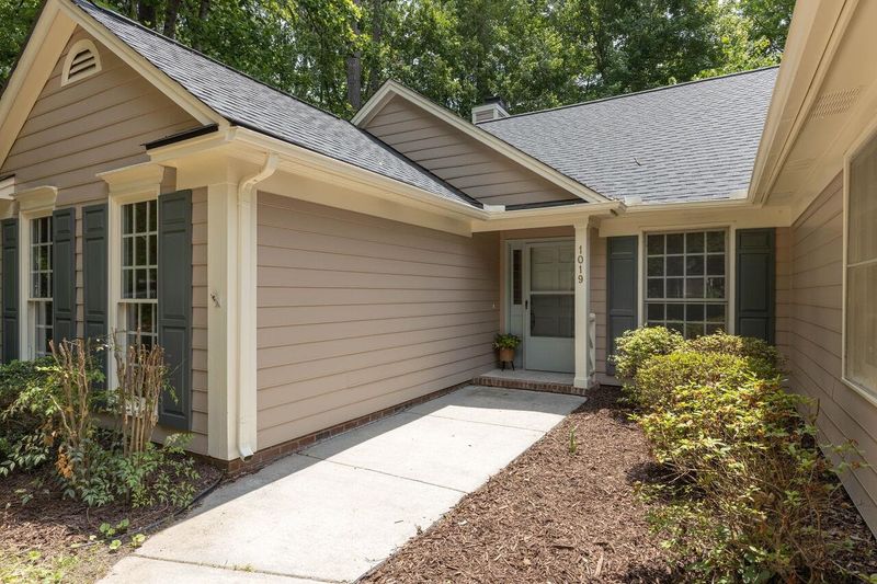 1019 Laurens Way, Knightdale, NC 27545