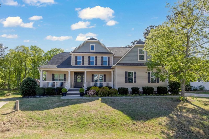 104 Ryland Dr, Clayton, NC 27520