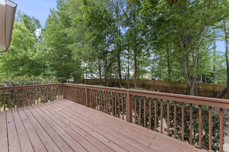105 Tyler Gate Ln, Holly Springs, NC 27540