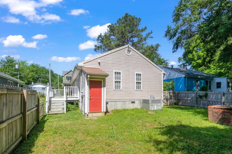 1105 Spaulding St, Raleigh, NC 27610