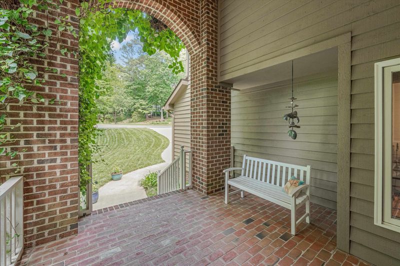 112 Emerywood Pl, Chapel Hill, NC 27516