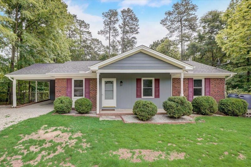 1121 Rock Dr, Raleigh, NC 27610