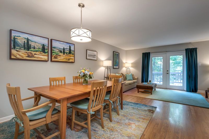 118 Ridge Trl, Chapel Hill, NC 27516