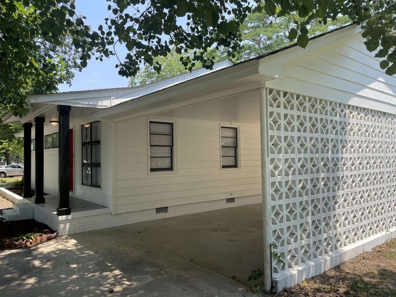 125 Douglas St, Fayetteville, NC 28312