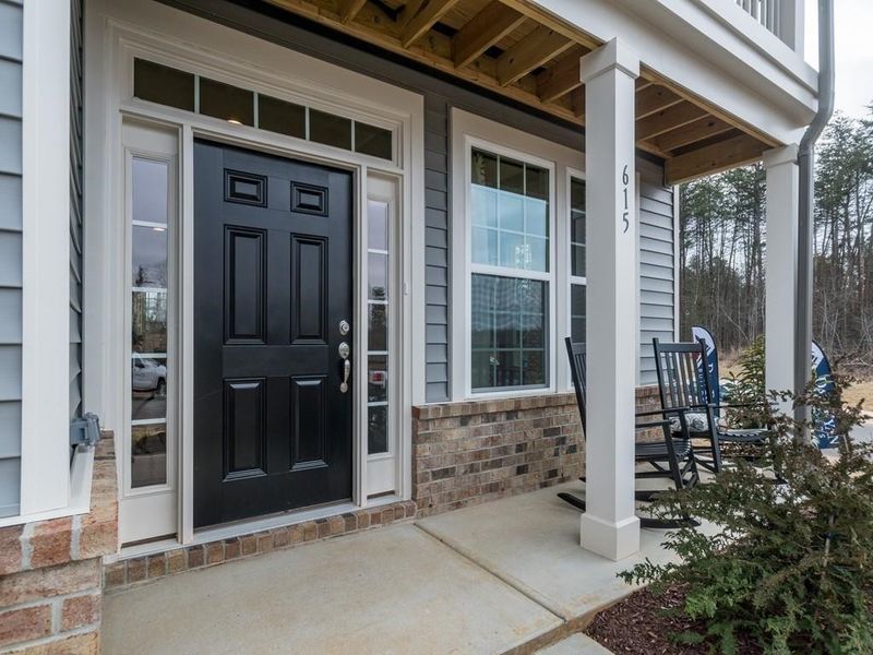 1277 Sidney Creek Dr, Zebulon, NC 27597