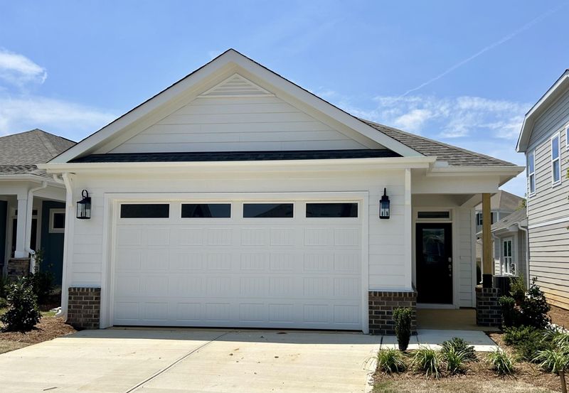 129 Swain St, Clayton, NC 27527