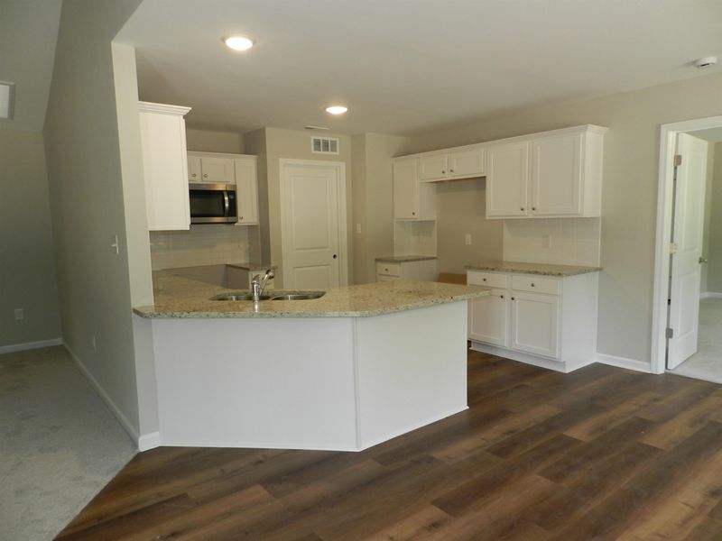 1318 Lee Rd, Clayton, NC 27520