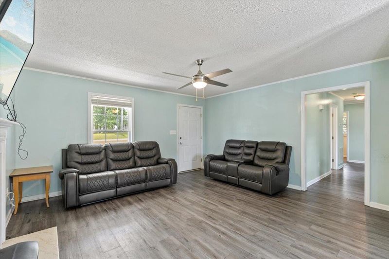 135 Park Ln, Coats, NC 27521