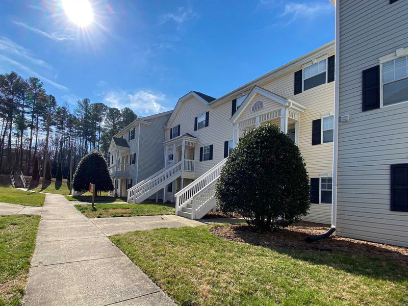 137 Kingsbury Dr #137, Chapel Hill, NC 27514