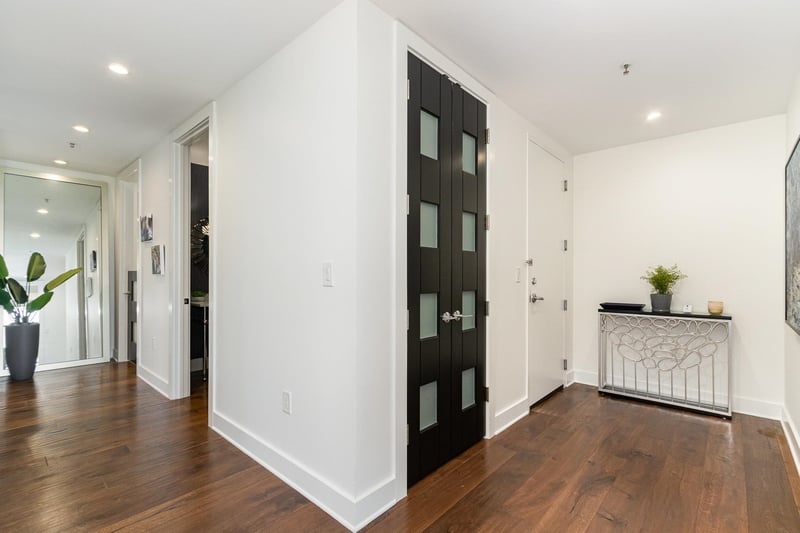 140 Franklin St #708, Chapel Hill, NC 27516