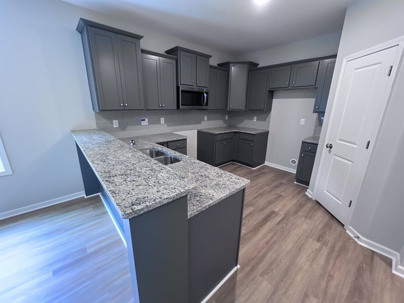 140 Longford Dr, Selma, NC 27576
