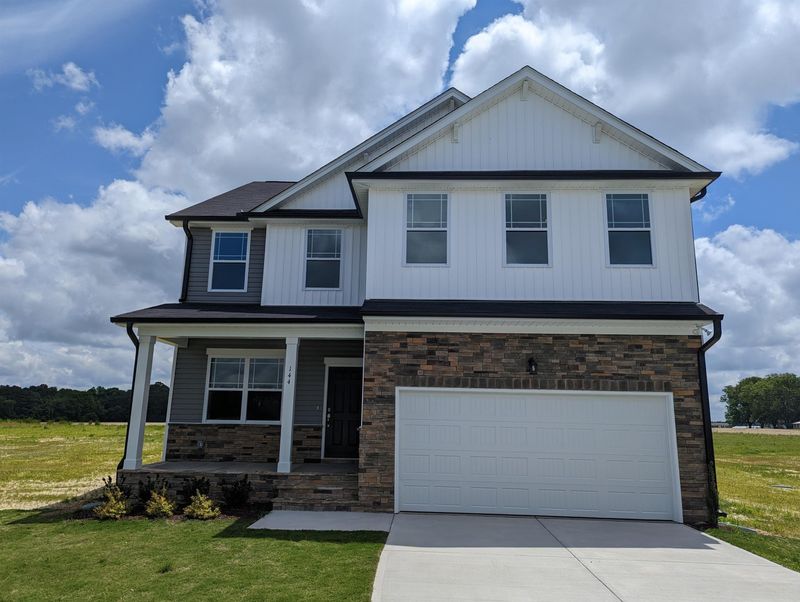 144 Olivia Crossing Ct, Four Oaks, NC 27524