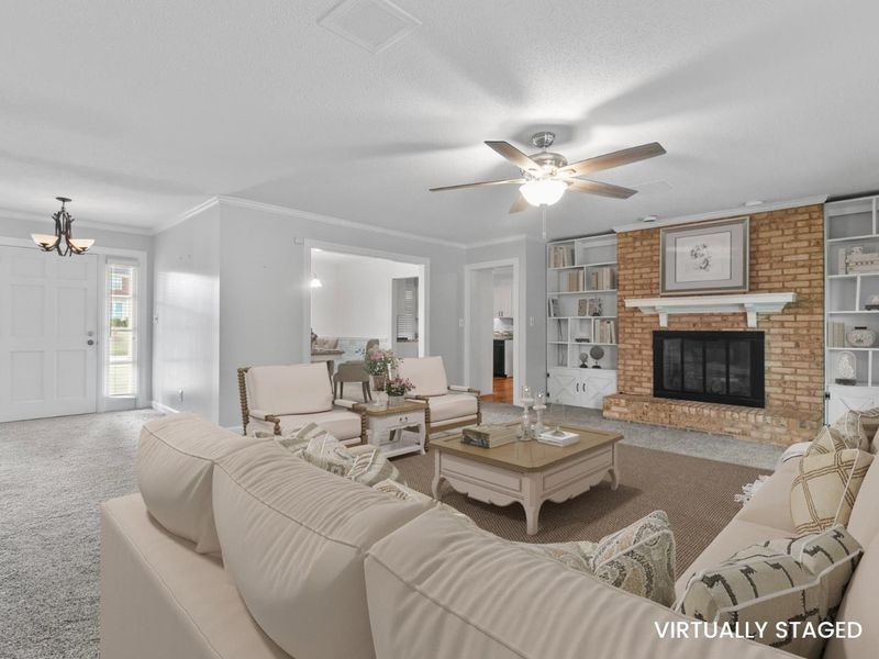 1603 Lakeshore Dr, Dunn, NC 28334