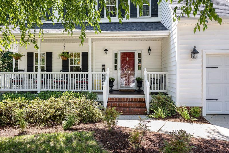 161 Sudano Ct, Holly Springs, NC 27540