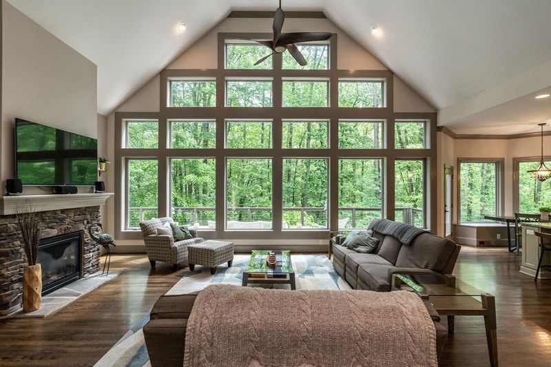 170 Ridge Springs Dr, Chapel Hill, NC 27516