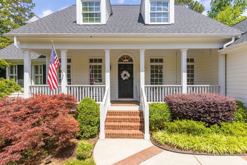204 Lewiston Ct, Cary, NC 27513