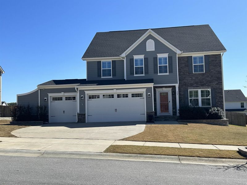 205 Randleman Ct, Holly Springs, NC 27540