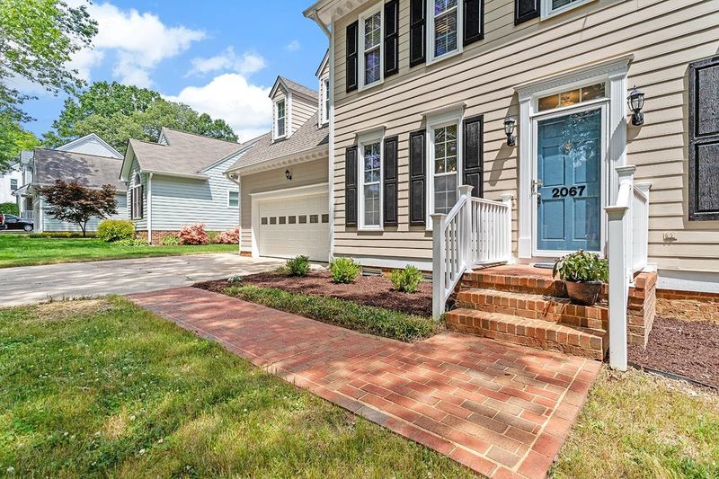 2067 Carriage Way, Chapel Hill, NC 27517