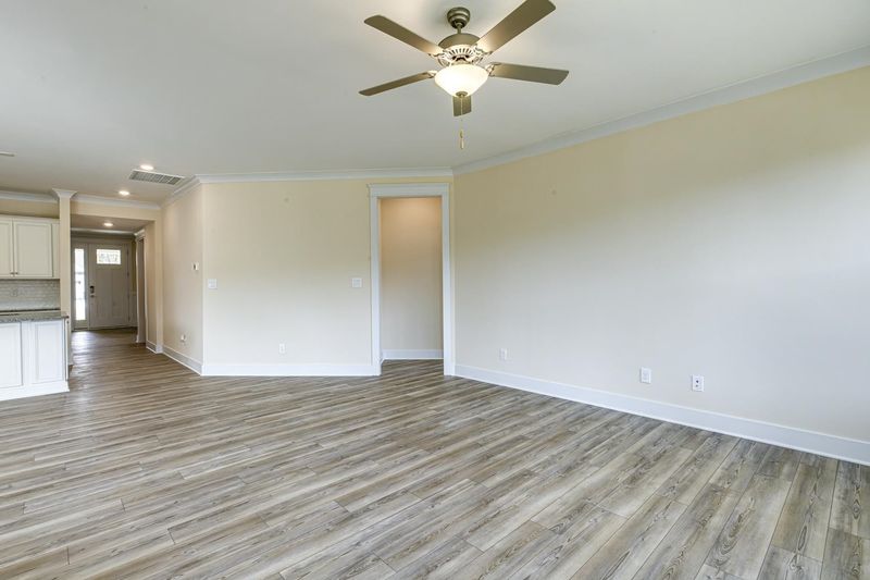 210 Winged Elm Dr, Youngsville, NC 27596