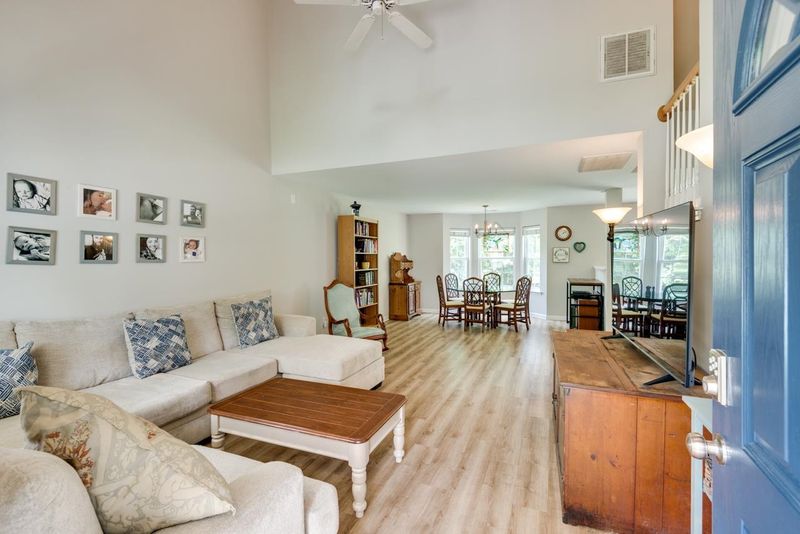 213 Morning View Ct, Durham, NC 27703