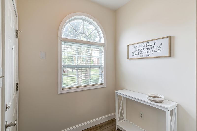 2131 Piney Brook Rd #104, Raleigh, NC 27614