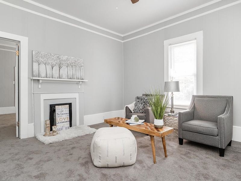 214 W Parker St, Graham, NC 27253