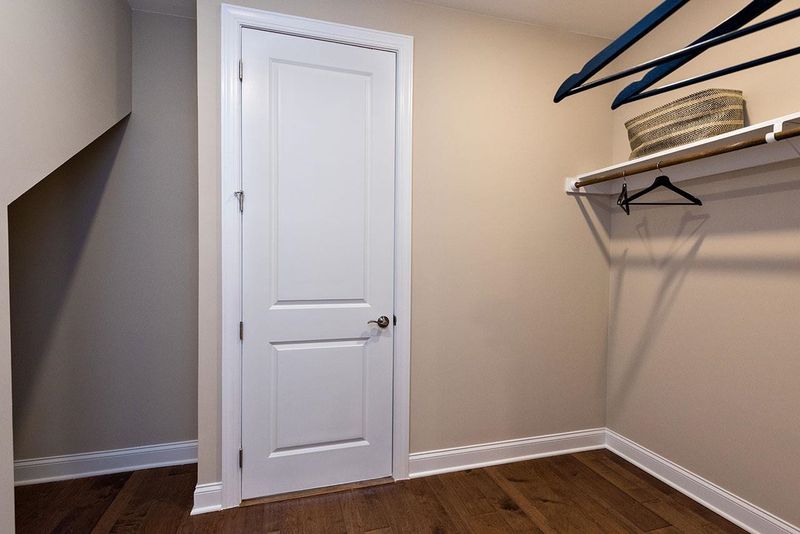 216 Kephart Way, Holly Springs, NC 27540