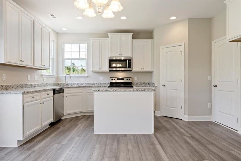 2170 Campbell Loop #10 AB, Burlington, NC 27215