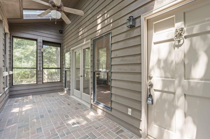 2224 Olive Chapel Rd, Apex, NC 27502