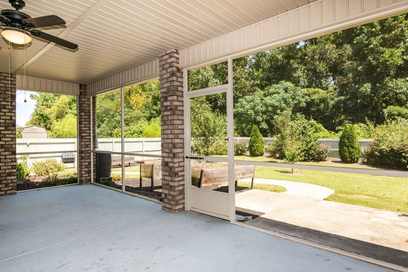 2308 Joneshurst Way, Zebulon, NC 27597
