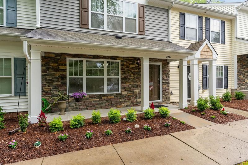 236 Harbor Haven Dr, Apex, NC 27502