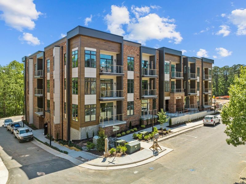 2441 Campus Shore Dr #107, Raleigh, NC 27606