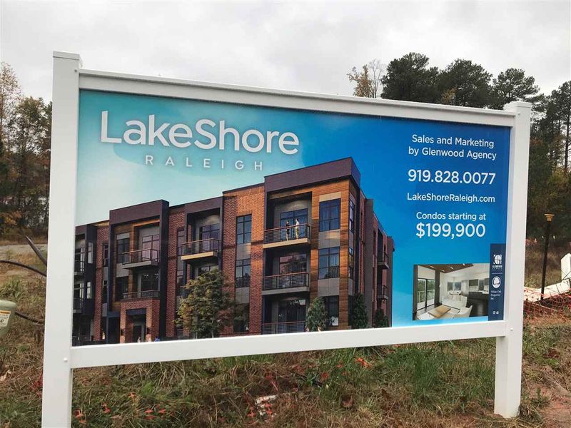 2441 Campus Shore Dr #411, Raleigh, NC 27606