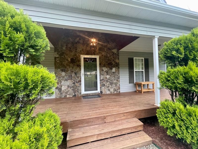 2532 Siler Rd, Snow Camp, NC 27349