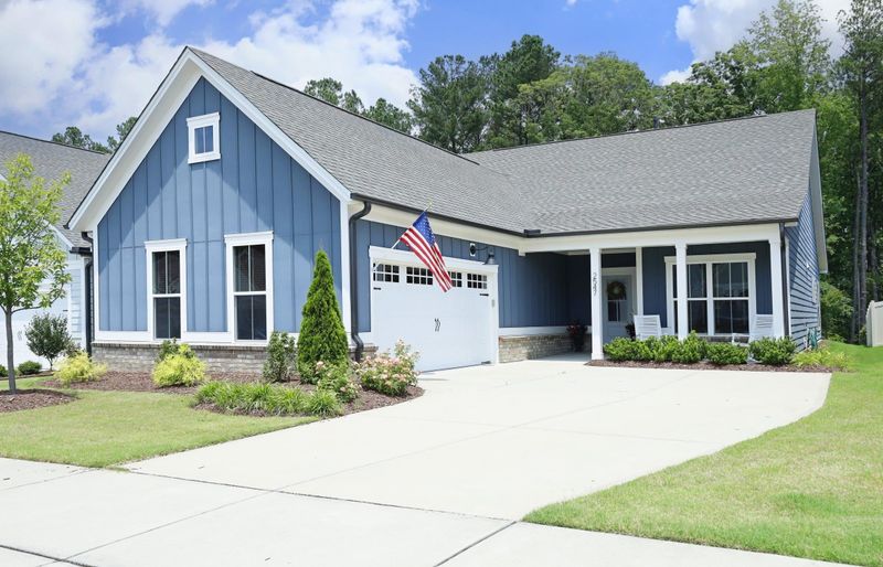 2547 Kylewynd Pl, New Hill, NC 27562