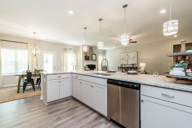 264 Shooting Star Ln, Clayton, NC 27520