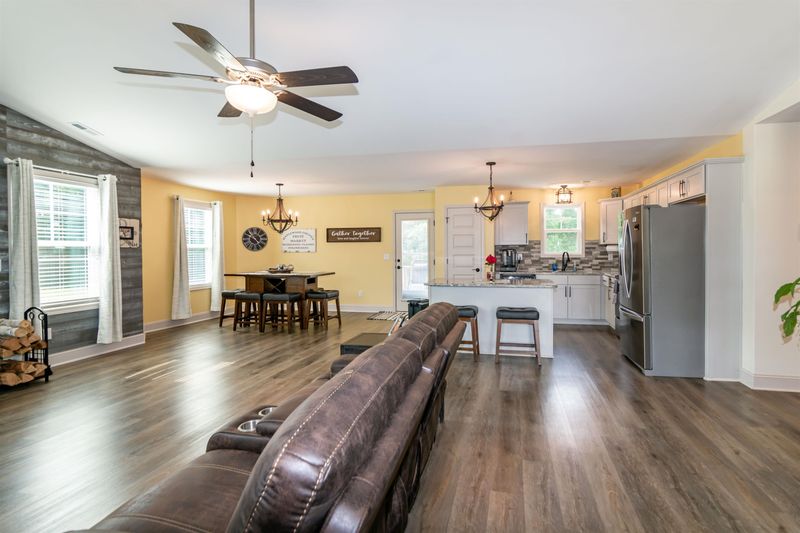 290 Hunter Fox Trl, Angier, NC 27501