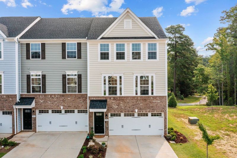 296 Amber Acorn Ave, Raleigh, NC 27603